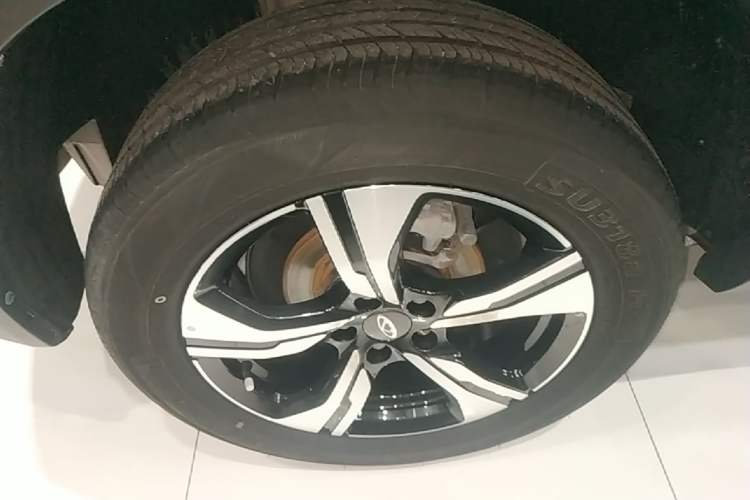 Used Chery Tiggo 5x 2020 1.5L CVT Luxury Edition Right Rear Wheel Hub