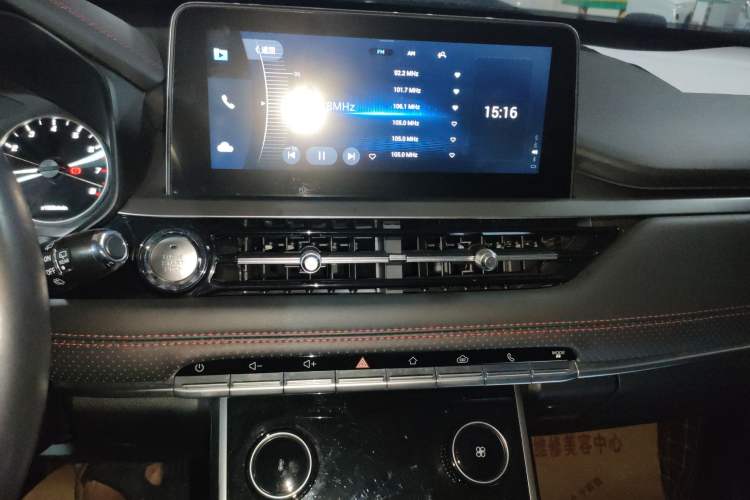 Used Chery Tiggo 5x 2020 High-Energy Edition 1.5T CVT High-Energy No. 2 Audio And AC Panel