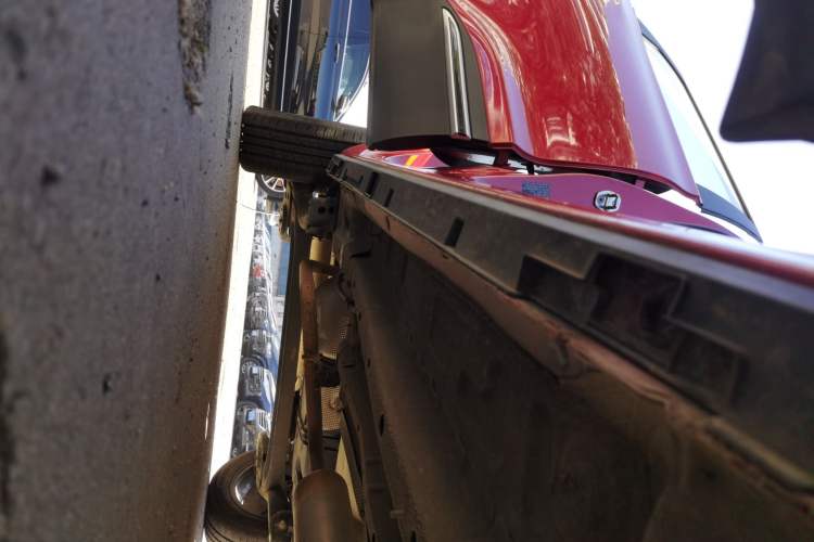 Used Chery Tiggo 5x 2020 1.5L CVT Fashion Edition Right Side Sill