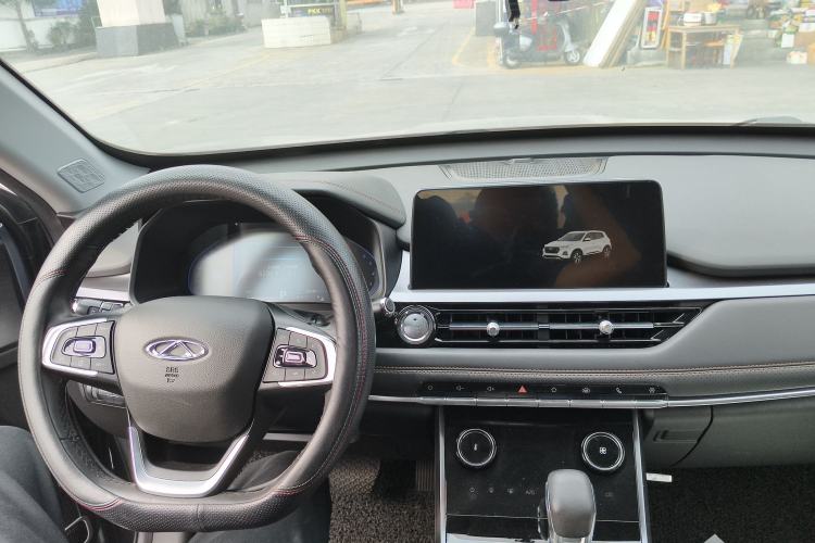 Used Chery Tiggo 5x 2020 1.5L CVT Luxury Edition Center Console
