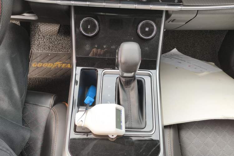Used Chery Tiggo 5x 2020 1.5L CVT Luxury Edition Gear Lever