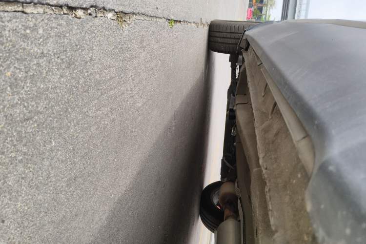 Used Chery Tiggo 5x 2020 1.5L CVT Luxury Edition Left Side Sill
