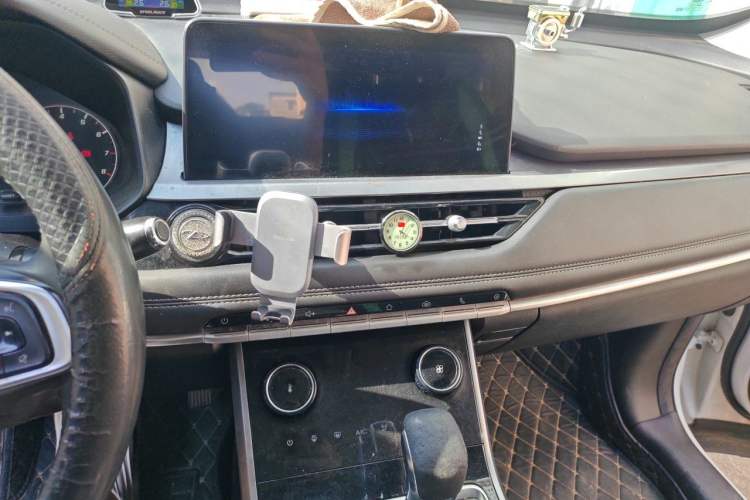 Used Chery Tiggo 5x 2020 1.5L CVT New Dynamic Edition Audio And AC Panel