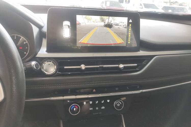 Used Chery Tiggo 5x 2020 1.5L Manual Urban Edition Audio And AC Panel