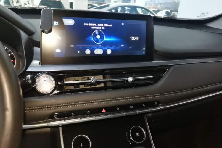 Used Chery Tiggo 5x 2020 1.5L CVT Fashion Edition Audio And AC Panel