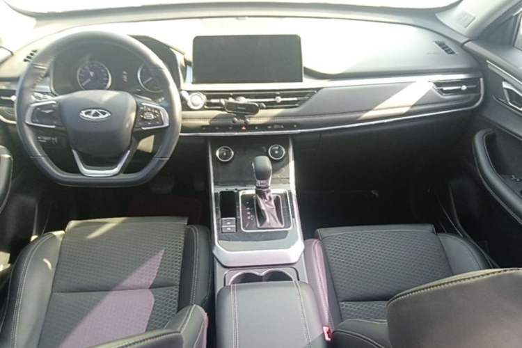 Used Chery Tiggo 5x 2020 1.5L CVT Fashion Edition Center Console