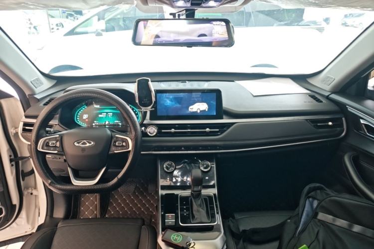 Used Chery Tiggo 5x 2020 1.5L CVT Luxury Edition Center Console