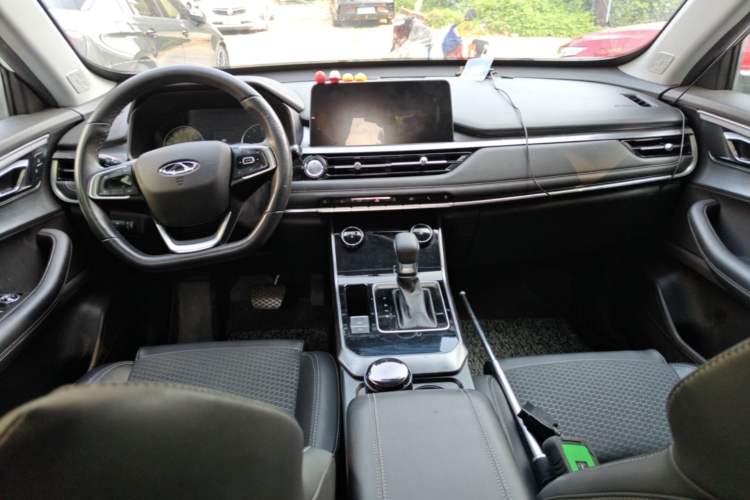 Used Chery Tiggo 5x 2020 1.5L CVT Fashion Edition Center Console