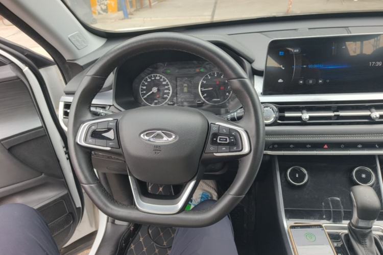 Used Chery Tiggo 5x 2020 1.5L CVT Fashion Edition Center Console