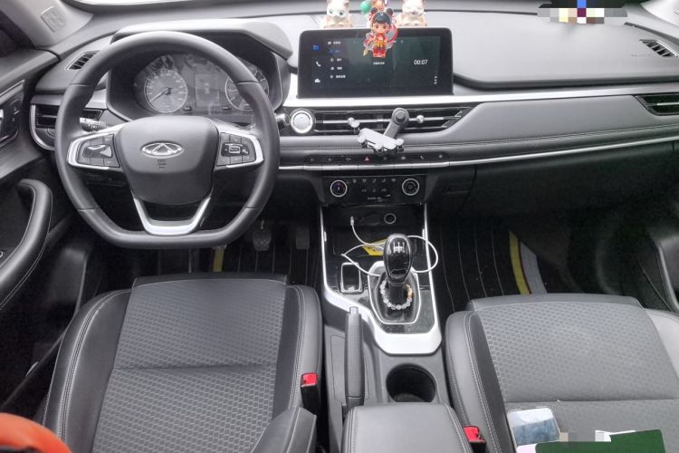 Used Chery Tiggo 5x 2020 1.5L Manual Fashion Edition Center Console