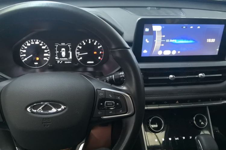 Used Chery Tiggo 5x 2020 1.5L CVT Fashion Edition Center Console