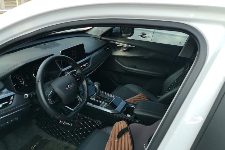 Used Chery Tiggo 5x 2020 1.5L CVT Fashion Edition Driver Seat