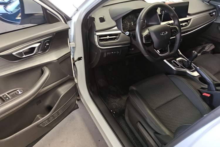 Used Chery Tiggo 5x 2020 1.5L Manual Fashion Edition Driver Seat