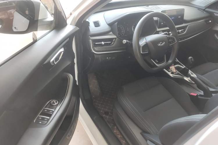 Used Chery Tiggo 5x 2020 1.5L Manual Urban Edition Driver Seat