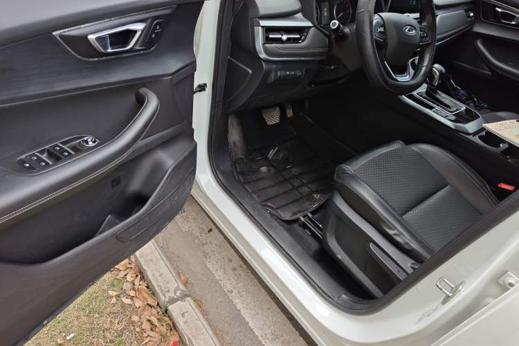 Used Chery Tiggo 5x 2020 1.5L CVT Fashion Edition Driver Seat