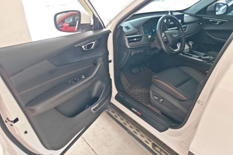 Used Chery Tiggo 5x 2020 1.5L CVT Luxury Edition Driver Seat