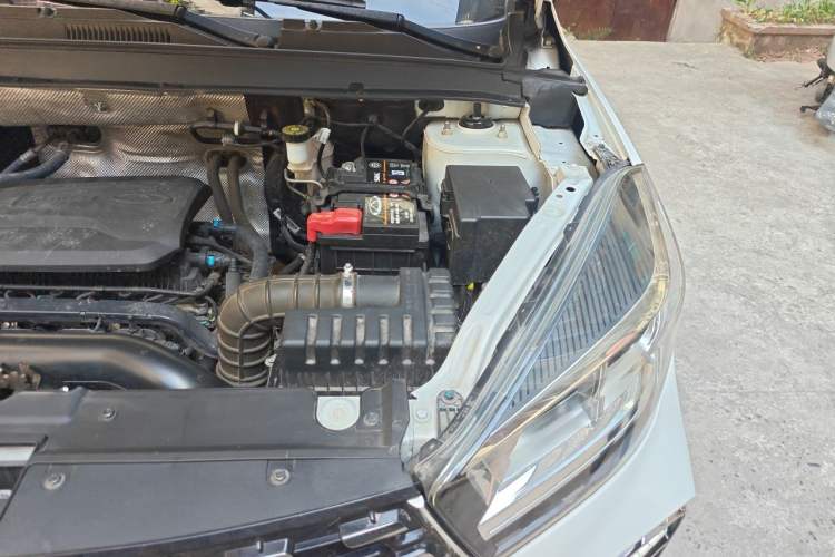 Used Chery Tiggo 5x 2020 1.5L Manual Fashion Edition Engine Bay Left