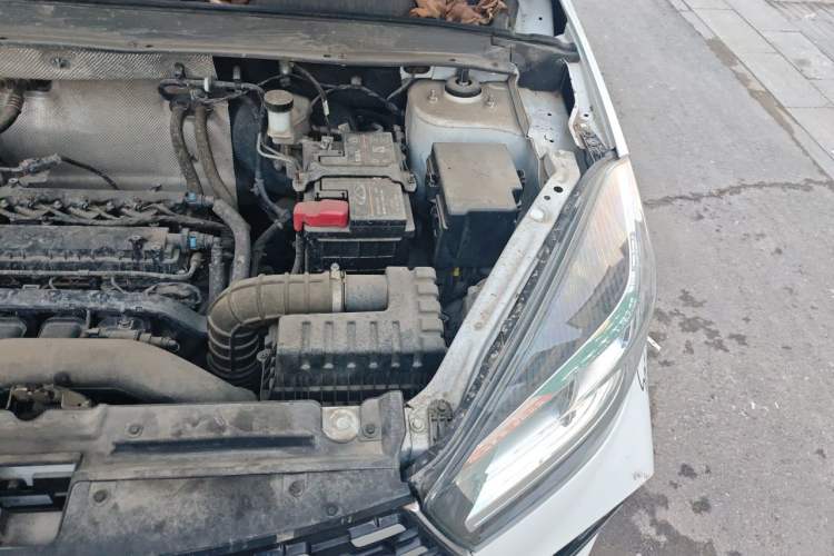 Used Chery Tiggo 5x 2020 1.5L Manual Fashion Edition Engine Bay Left