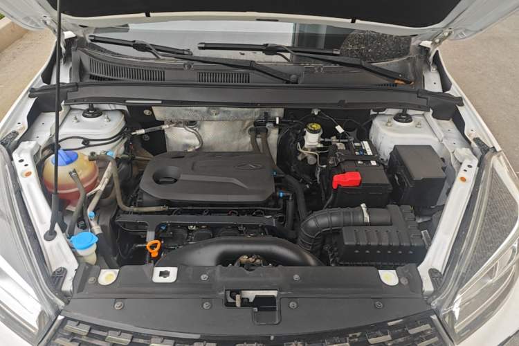Used Chery Tiggo 5x 2020 1.5L Manual Urban Edition Engine Bay