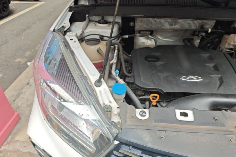 Used Chery Tiggo 5x 2020 1.5L CVT Fashion Edition Engine Bay Right