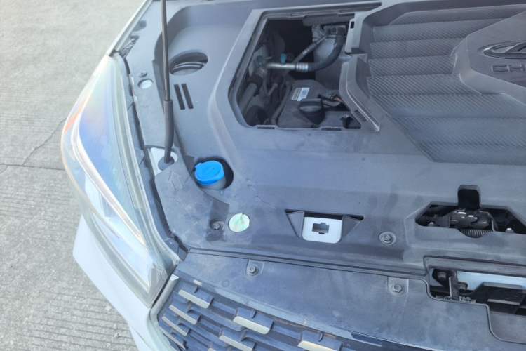 Used Chery Tiggo 5x 2020 High-Energy Edition 1.5T CVT High-Energy No. 3 Engine Bay Right