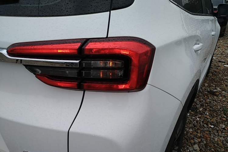 Used Chery Tiggo 5x 2020 1.5L CVT Luxury Edition Exterior 3