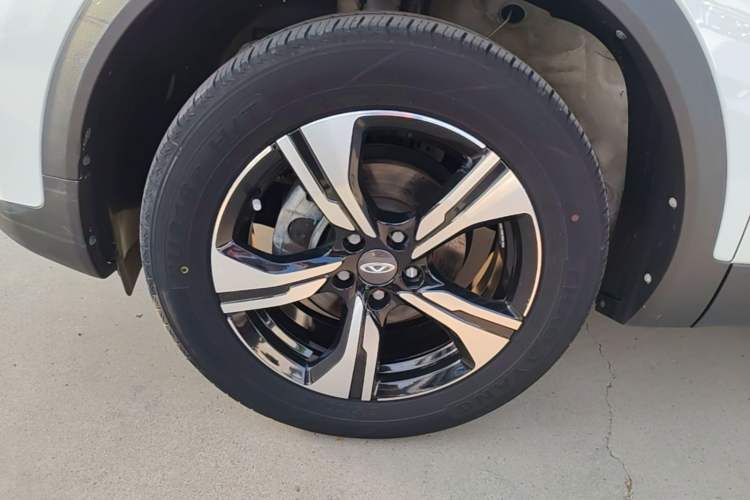 Used Chery Tiggo 5x 2020 1.5L CVT Fashion Edition Exterior 4