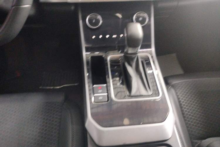Used Chery Tiggo 5x 2020 1.5L CVT Fashion Edition Gear Lever