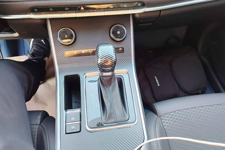 Used Chery Tiggo 5x 2020 1.5L CVT Fashion Edition Gear Lever