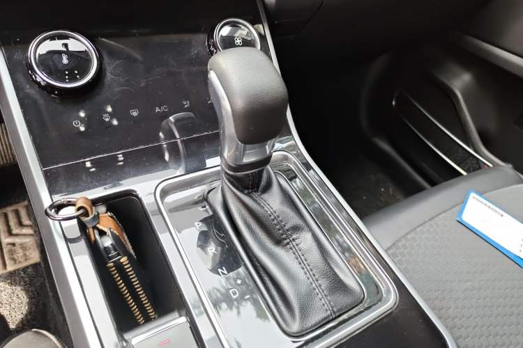 Used Chery Tiggo 5x 2020 1.5L CVT Fashion Edition Gear Lever