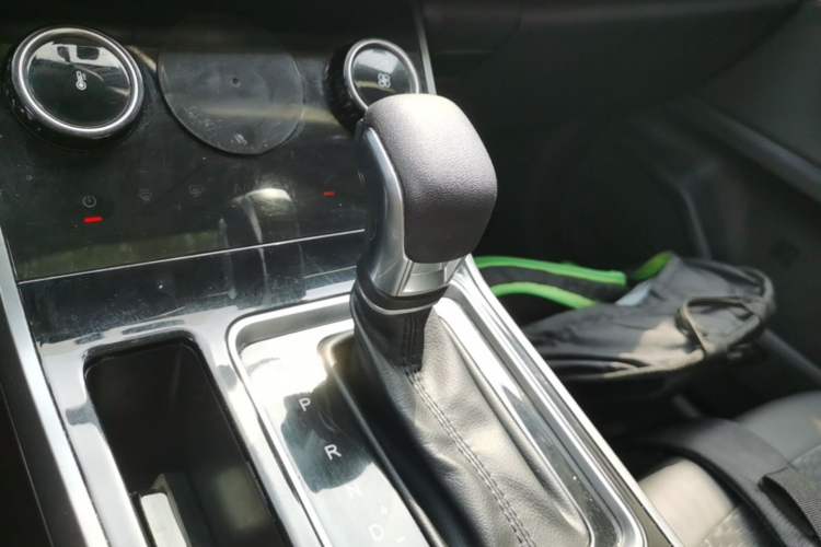 Used Chery Tiggo 5x 2020 1.5L CVT Fashion Edition Gear Lever