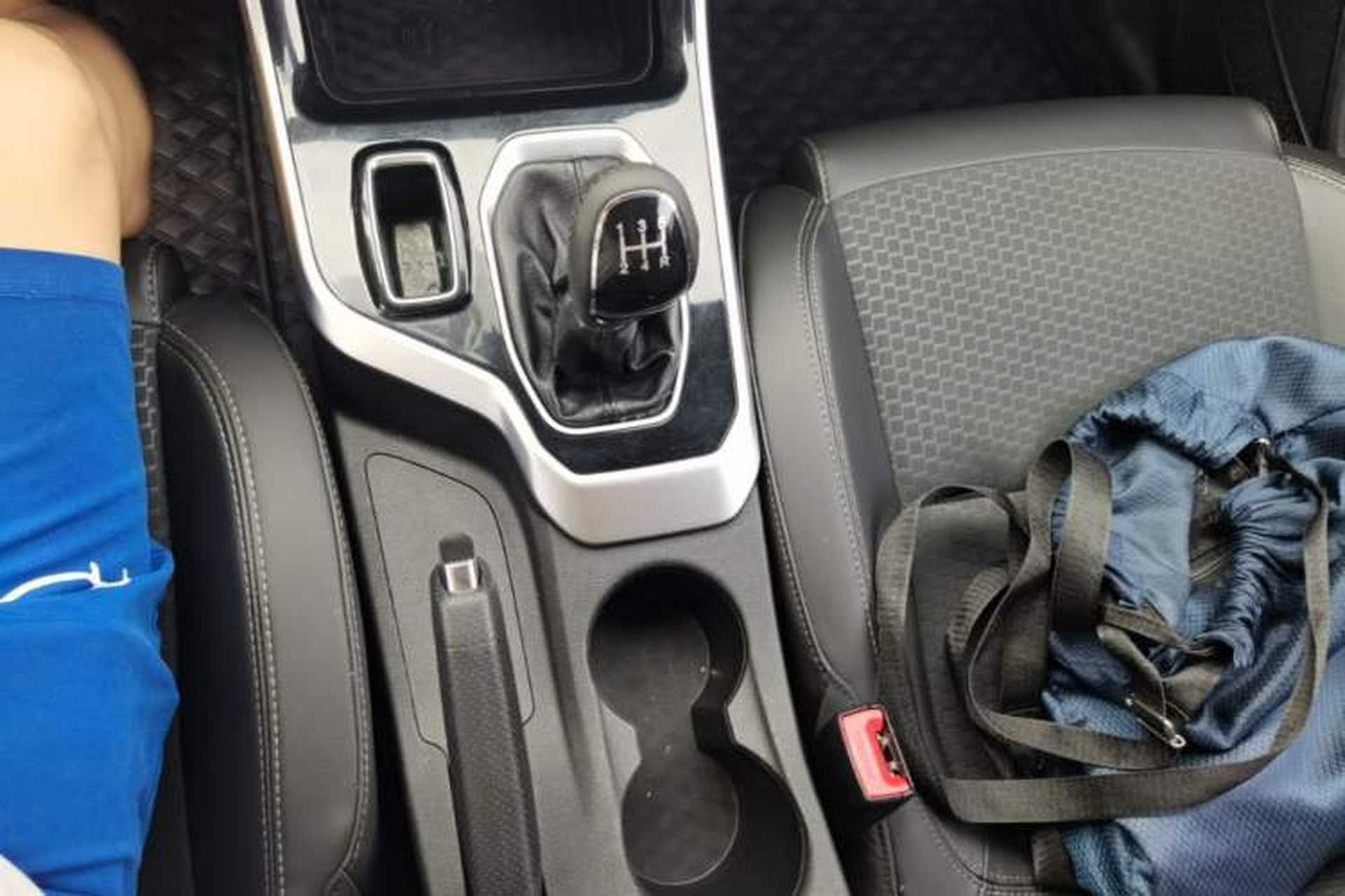Used Chery Tiggo 5x 2020 1.5L Manual Fashion Edition Gear Lever