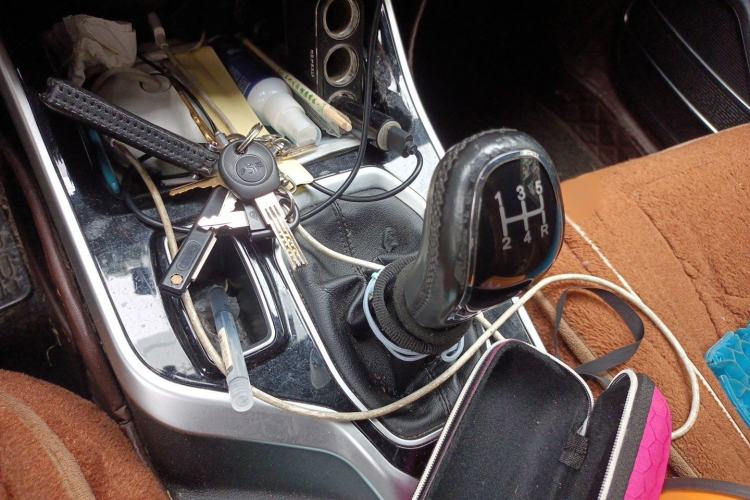 Used Chery Tiggo 5x 2020 1.5L Manual Urban Edition Gear Lever