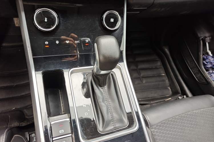 Used Chery Tiggo 5x 2020 1.5L CVT Fashion Edition Gear Lever