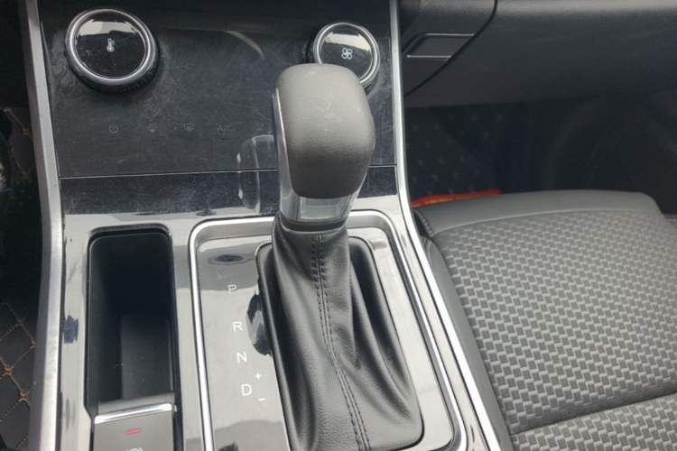 Used Chery Tiggo 5x 2020 1.5L CVT Fashion Edition Gear Lever