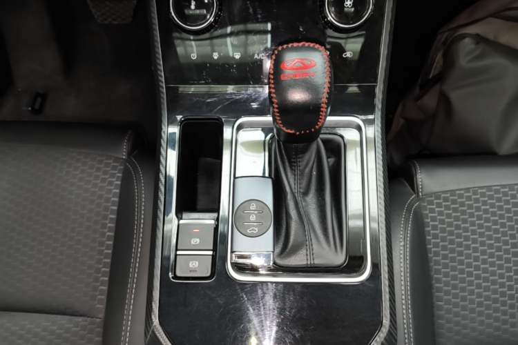 Used Chery Tiggo 5x 2020 1.5L CVT Fashion Edition Gear Lever