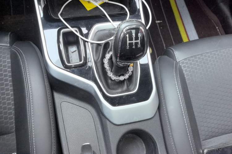 Used Chery Tiggo 5x 2020 1.5L Manual Fashion Edition Gear Lever