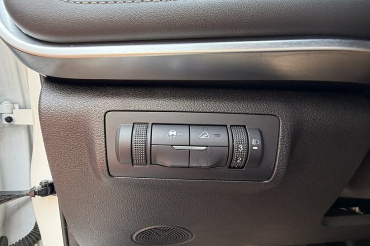 Used Chery Tiggo 5x 2020 1.5L Manual Urban Edition Interior 4