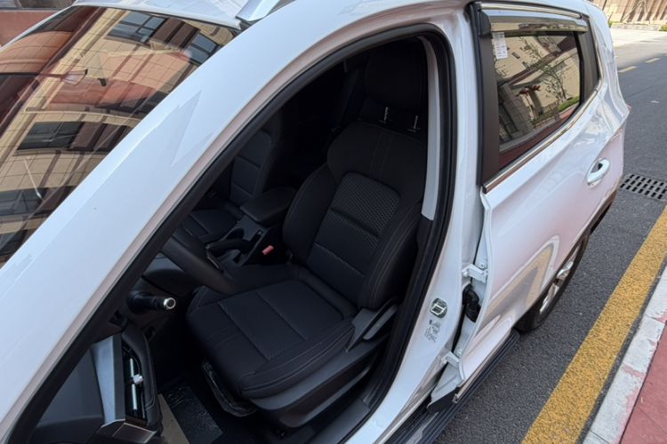 Used Chery Tiggo 5x 2020 1.5L Manual Urban Edition Left Front Seat