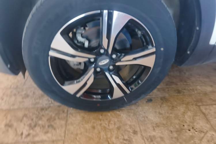 Used Chery Tiggo 5x 2020 1.5L Manual Fashion Edition Left Front Wheel Hub