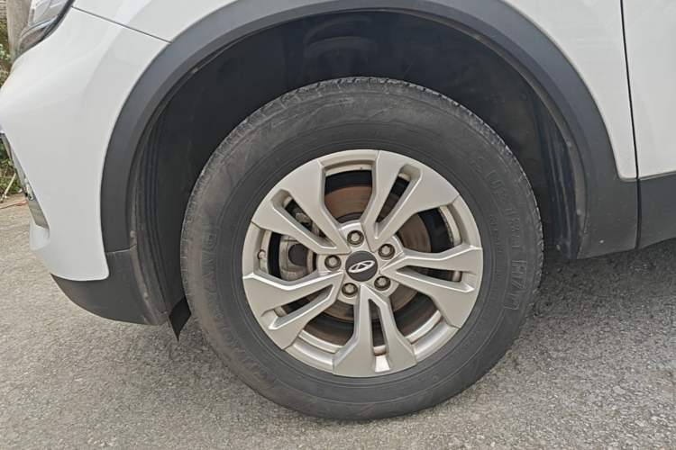 Used Chery Tiggo 5x 2020 1.5L Manual Urban Edition Left Front Wheel Hub