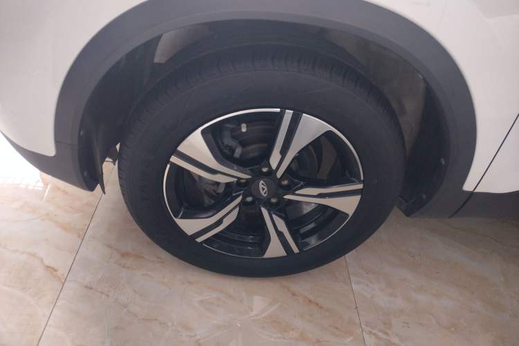 Used Chery Tiggo 5x 2020 1.5L CVT Fashion Edition Left Front Wheel Hub