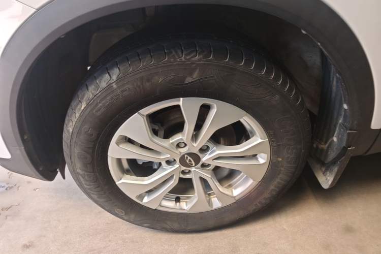 Used Chery Tiggo 5x 2020 1.5L Manual Urban Edition Left Front Wheel Hub