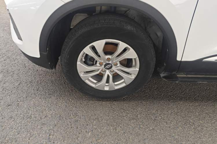 Used Chery Tiggo 5x 2020 1.5L Manual Urban Edition Left Front Wheel Hub