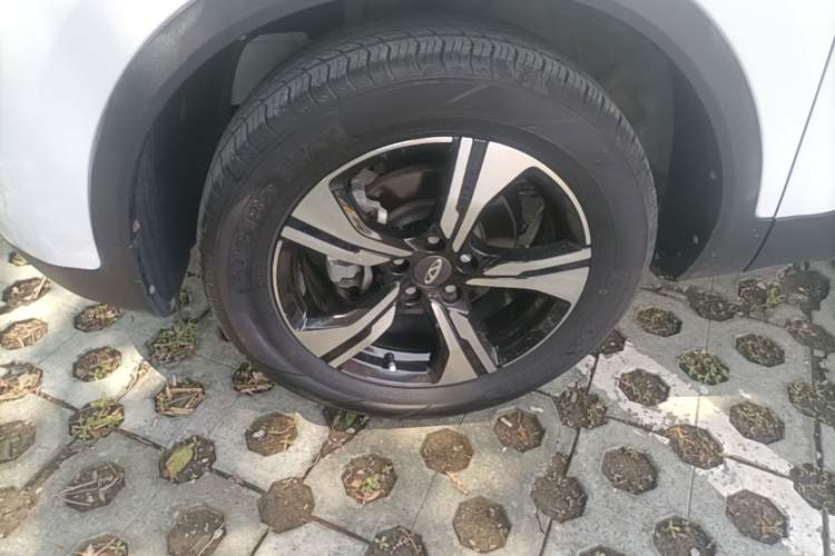 Used Chery Tiggo 5x 2020 1.5L CVT Fashion Edition Left Front Wheel Hub