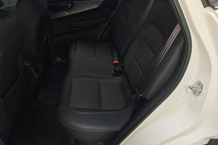 Used Chery Tiggo 5x 2020 1.5L Manual Fashion Edition Left Rear Seat