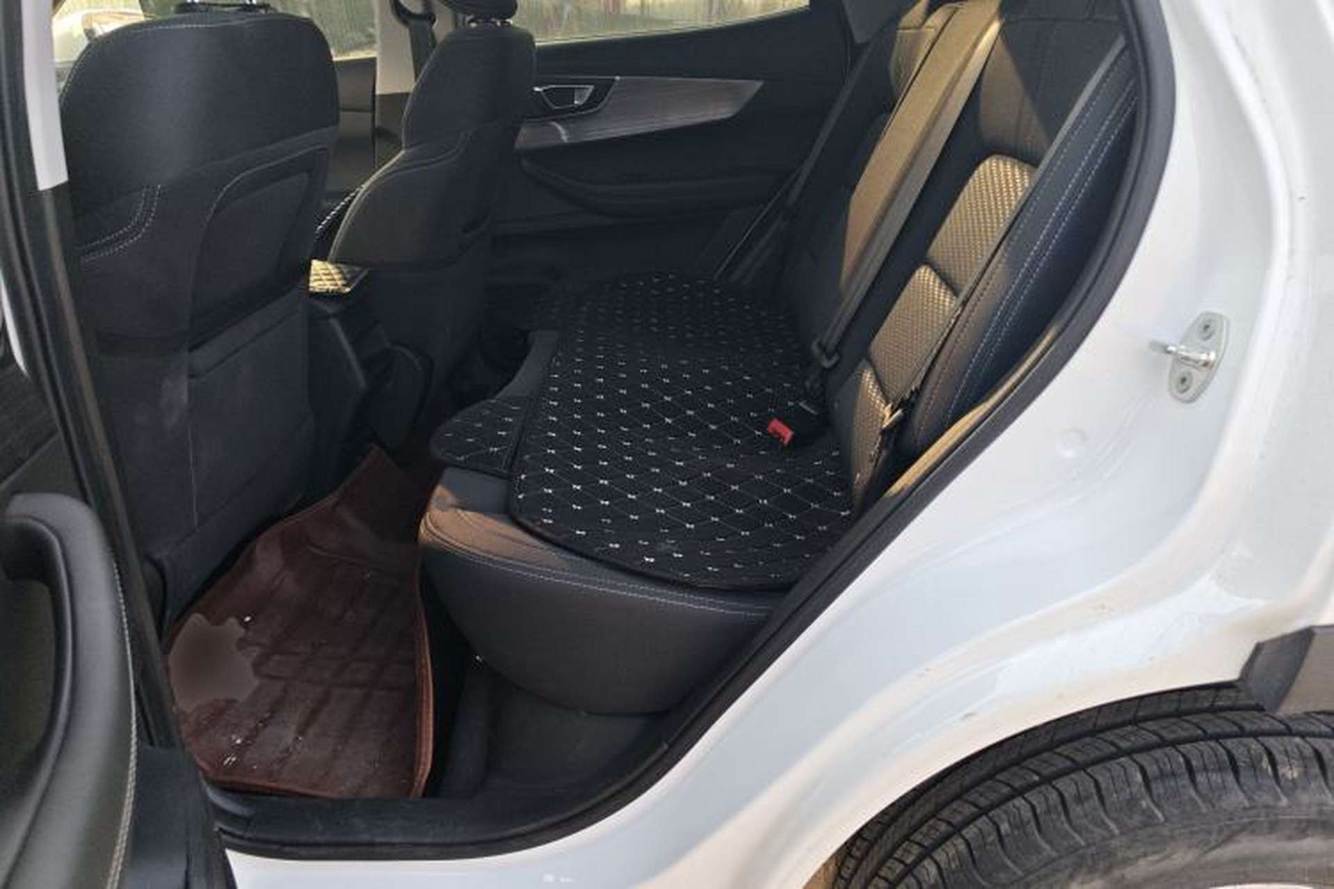Used Chery Tiggo 5x 2020 1.5L Manual Urban Edition Left Rear Seat
