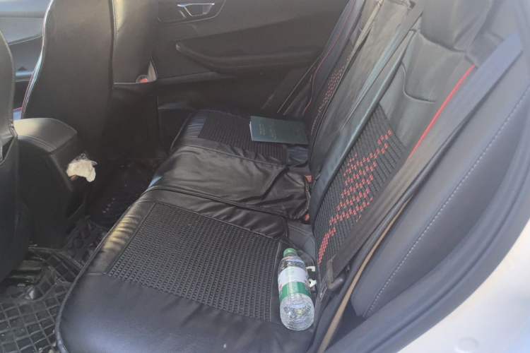 Used Chery Tiggo 5x 2020 1.5L Manual Fashion Edition Left Rear Seat