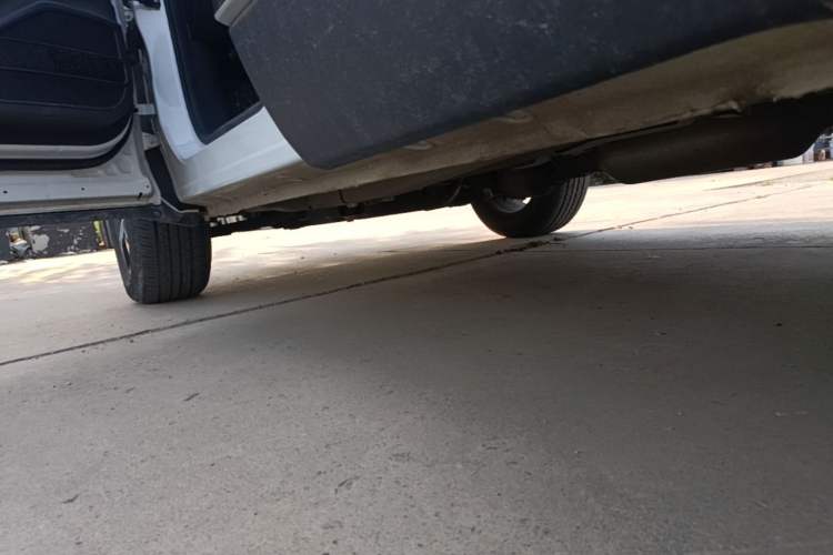Used Chery Tiggo 5x 2020 1.5L CVT Fashion Edition Left Side Sill