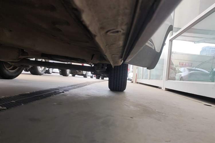Used Chery Tiggo 5x 2020 1.5L Manual Urban Edition Left Side Sill
